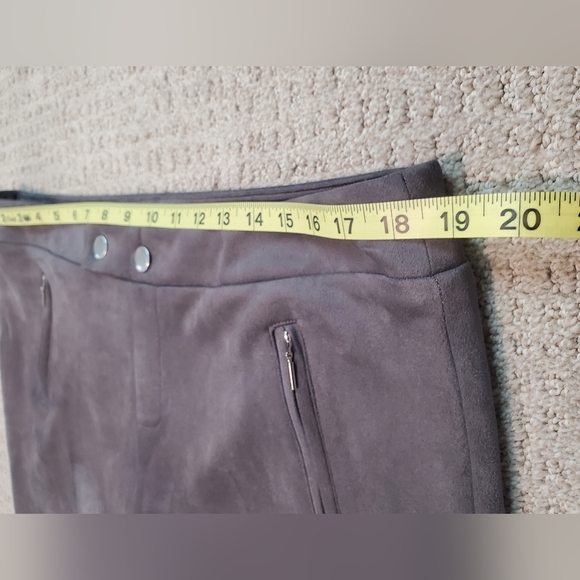 Gray Straight Leg Pull On Pants - Picture 6 of 8